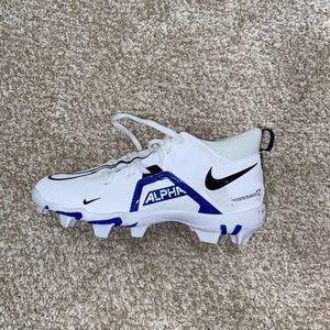Youth football cleats size 5.0
